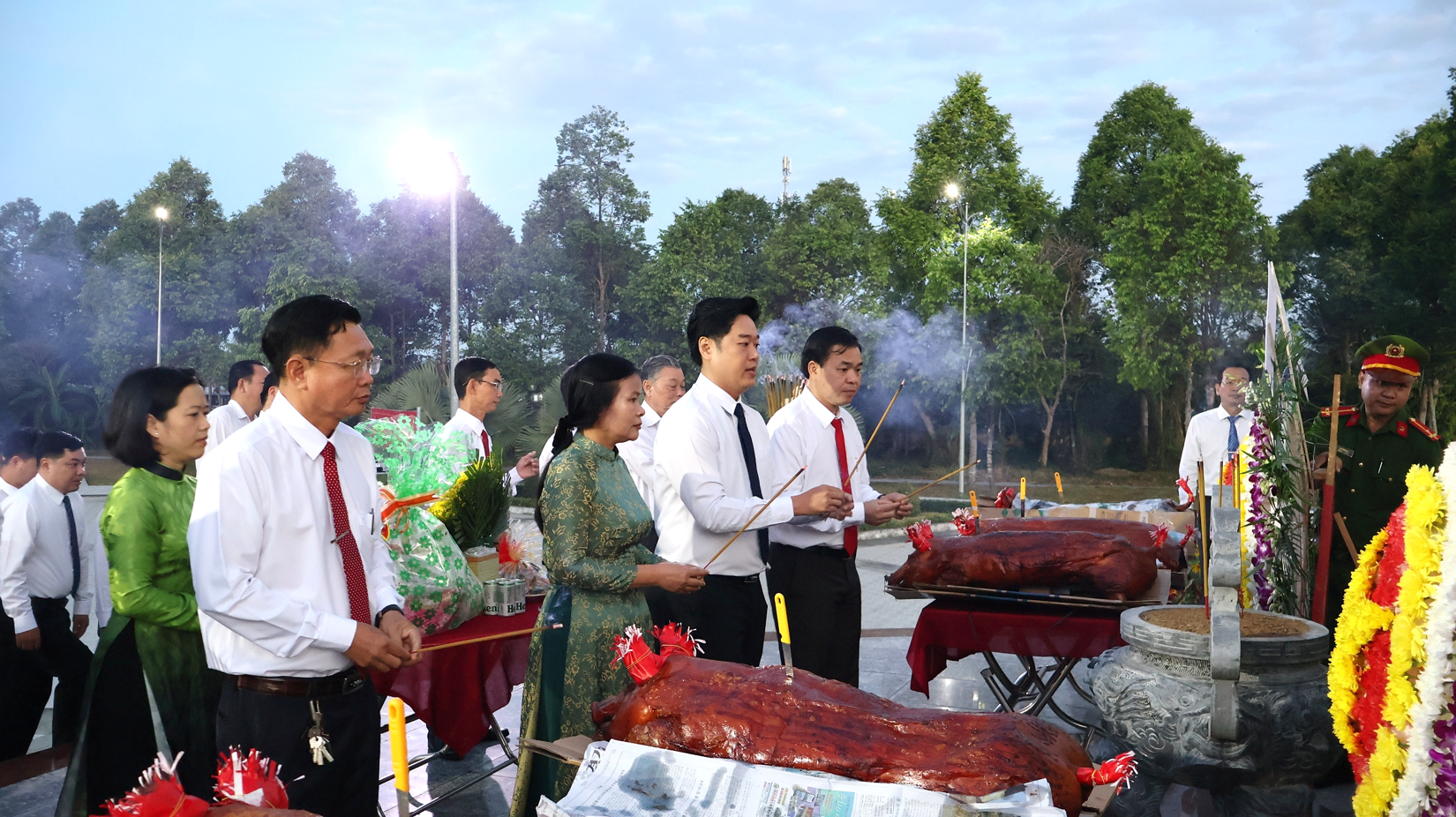 anh tin bai